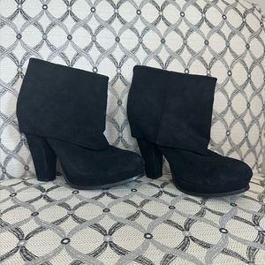 Steve Madden suede black heeled bootie platform ankle heels